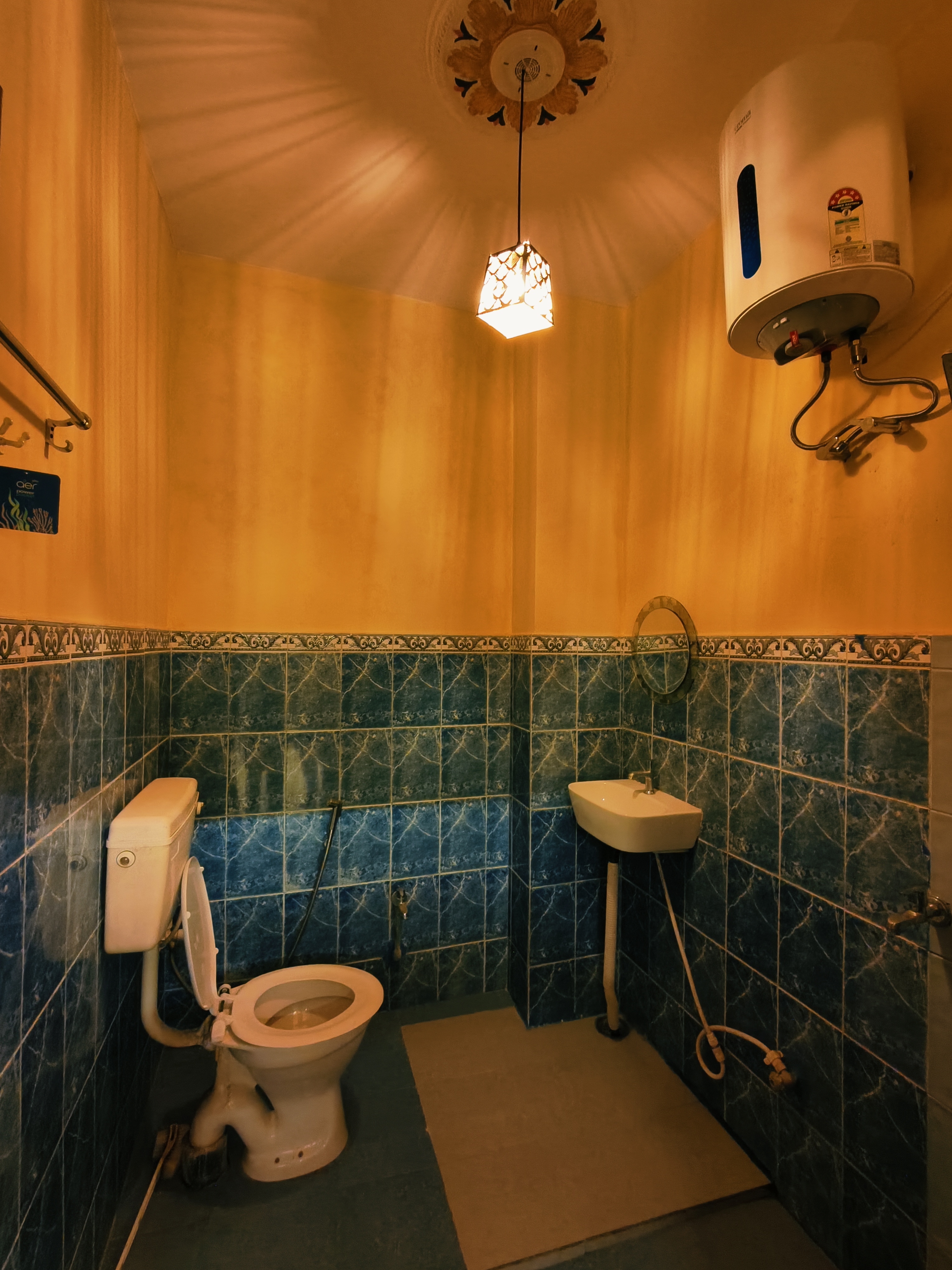 Washroom 1